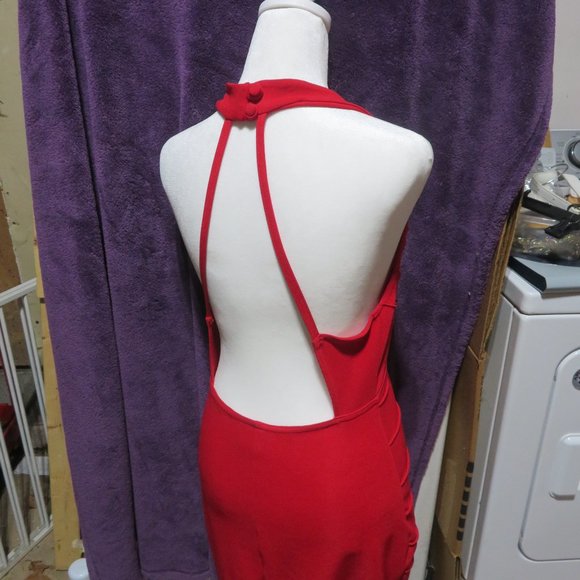 Gorgeous Halter-Style RED dress.  Size M and worn ONCE! Brand is PEEP - Picture 9 of 11